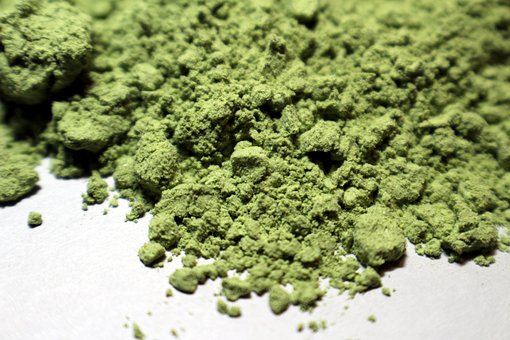 Do the Green Powders Everyone Is Drinking Actually Work?